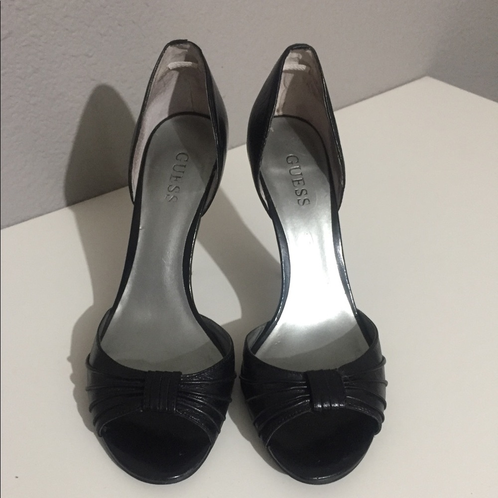 Guess Leather Open Toe Heels Sz 8